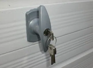 Levittown Lock And Locksmith Levittown, PA 215-716-7634 - 17a-Garage-Door-Locks